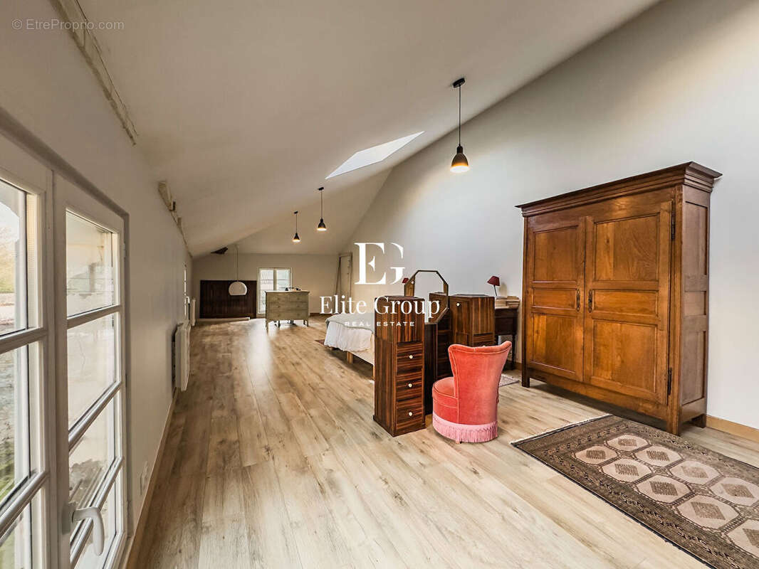 Maison à CHATEAUNEUF-SUR-CHARENTE