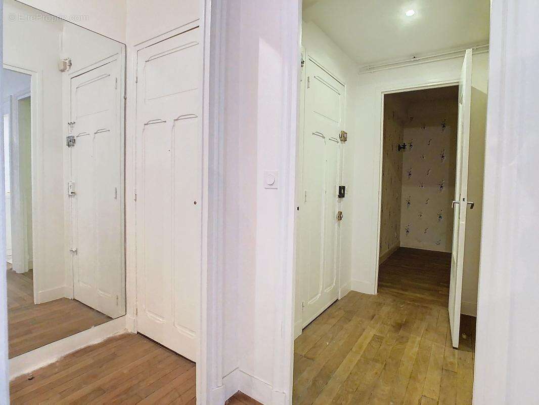 Appartement à ISSY-LES-MOULINEAUX