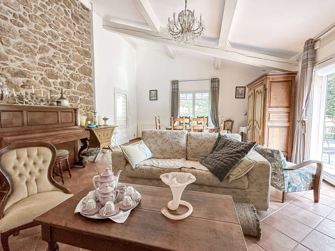 Collobrieres propriete  familiale  d'exeption double habitation - photo 6