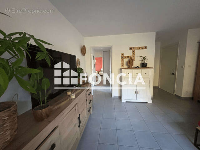 Appartement à LUNEL
