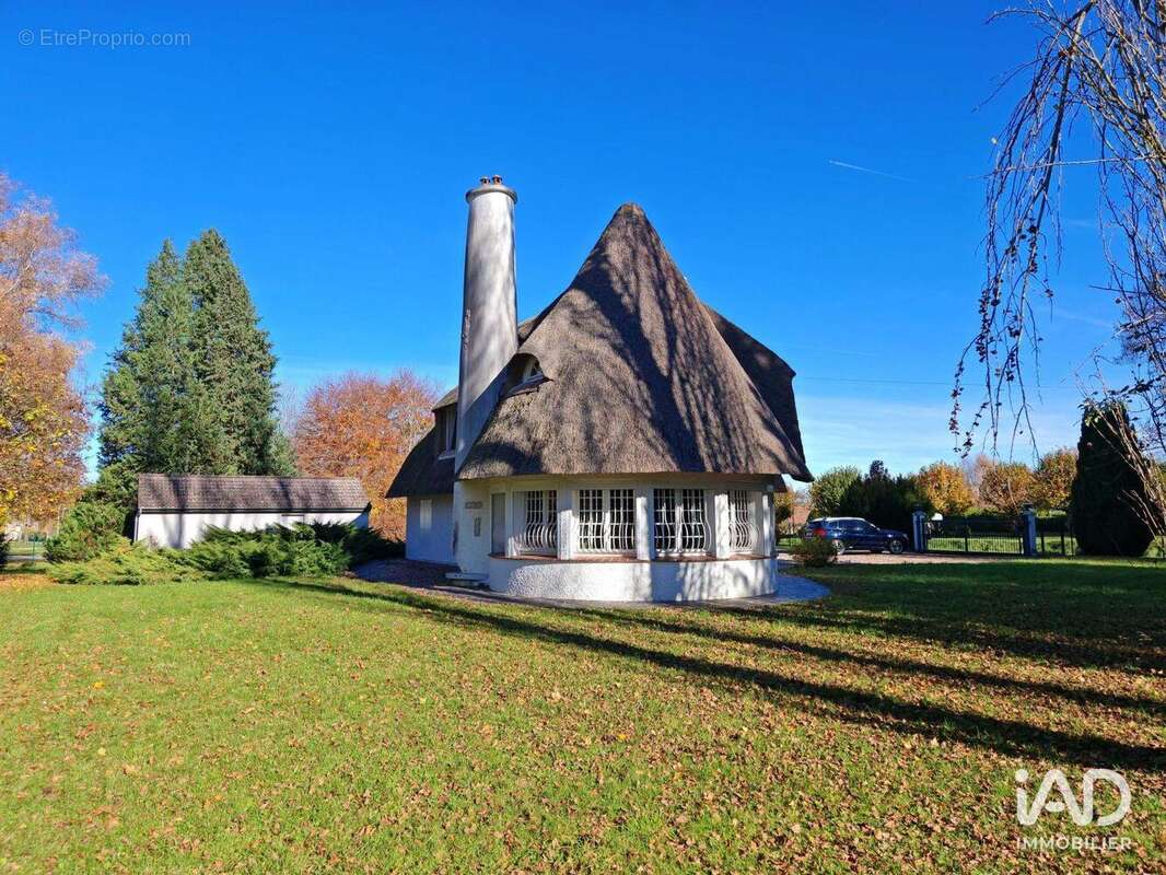 Photo 2 - Maison à CHATEAUVILLAIN