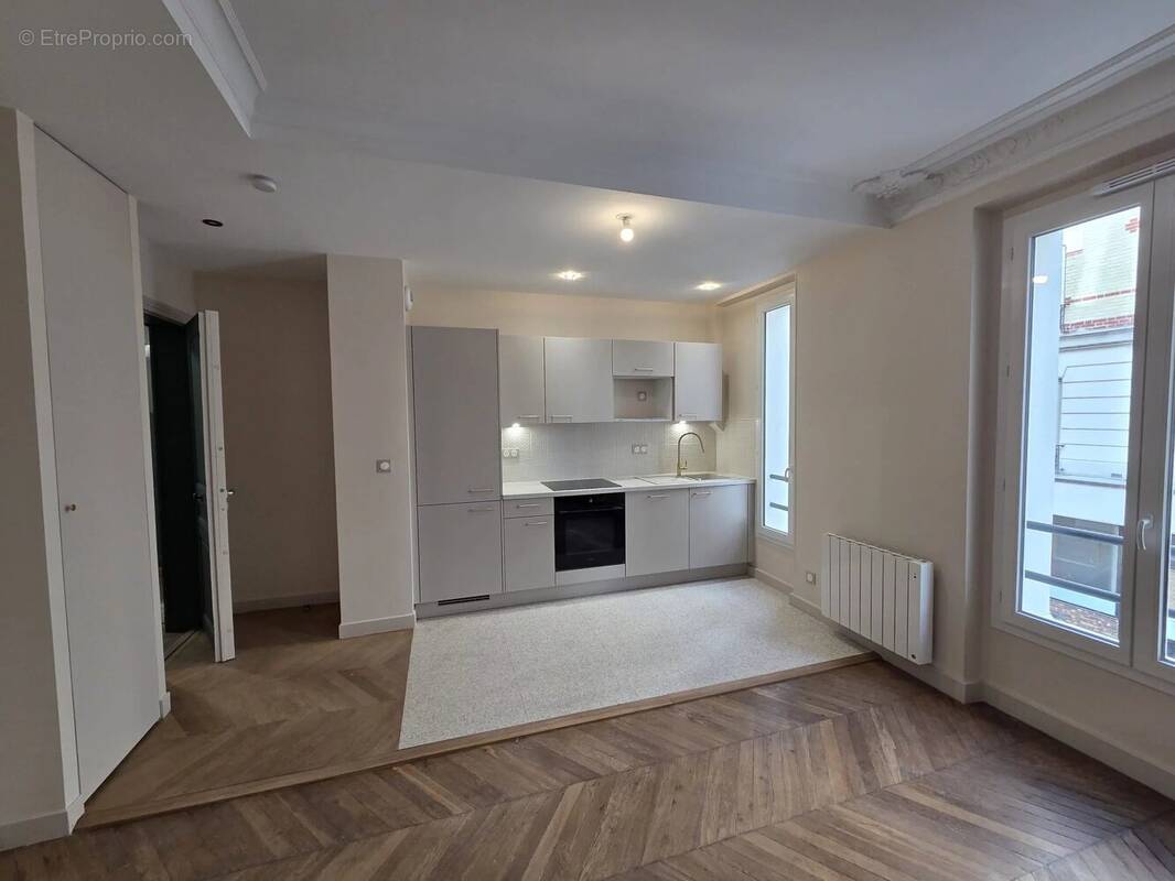 Appartement à LEVALLOIS-PERRET