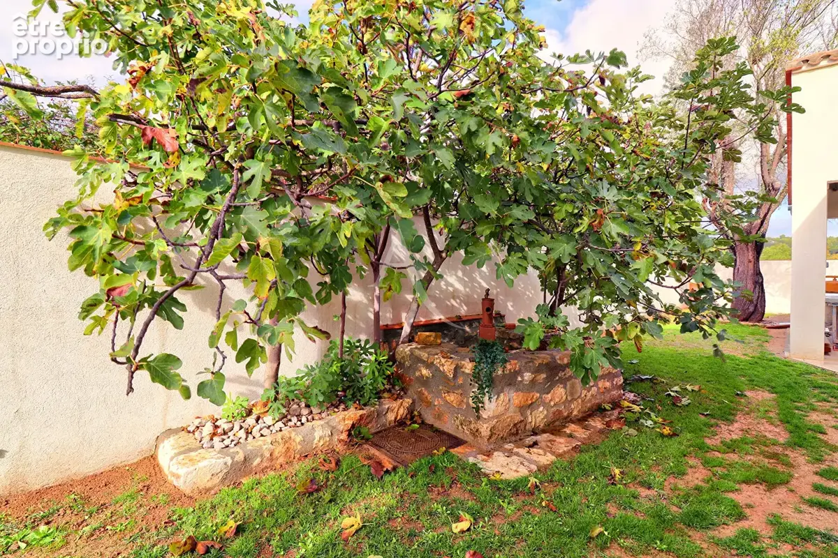 Villa type 5 de 160m2 avec vue remarquable quinson - photo 10