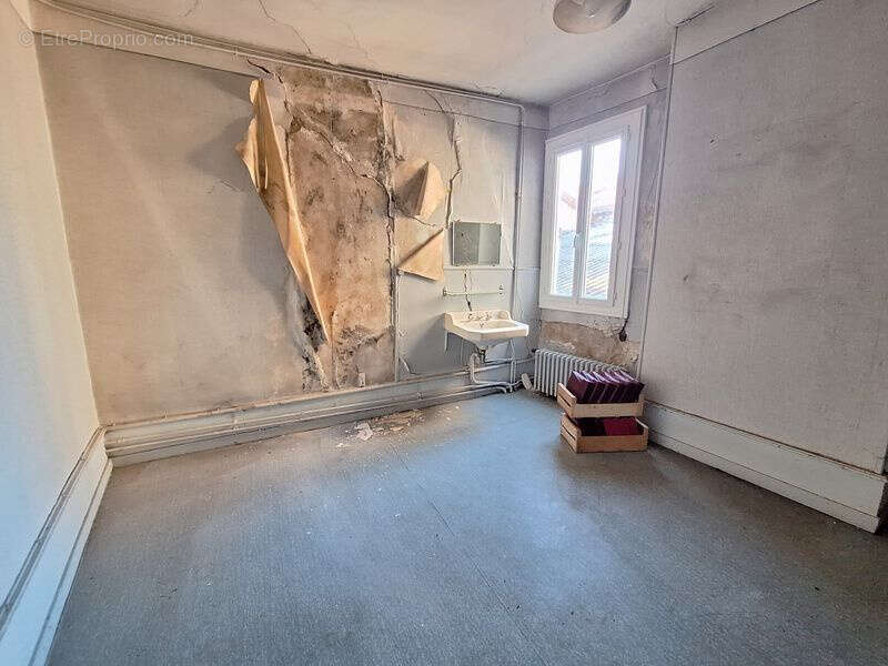 Appartement à SAINT-CERE