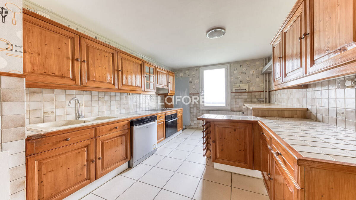 Appartement à ROISSY-EN-BRIE