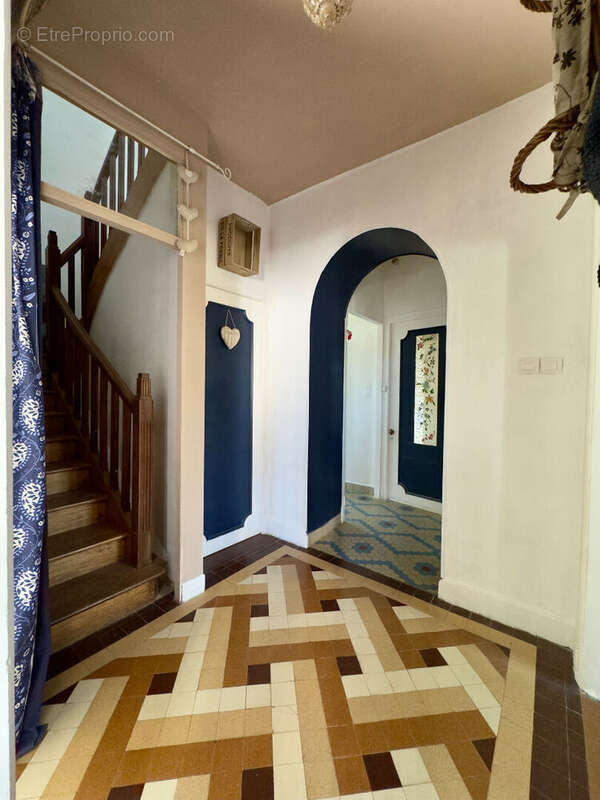 Maison à VAYRAC