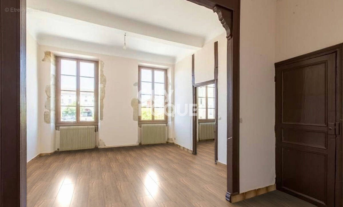 Appartement à GEAUNE