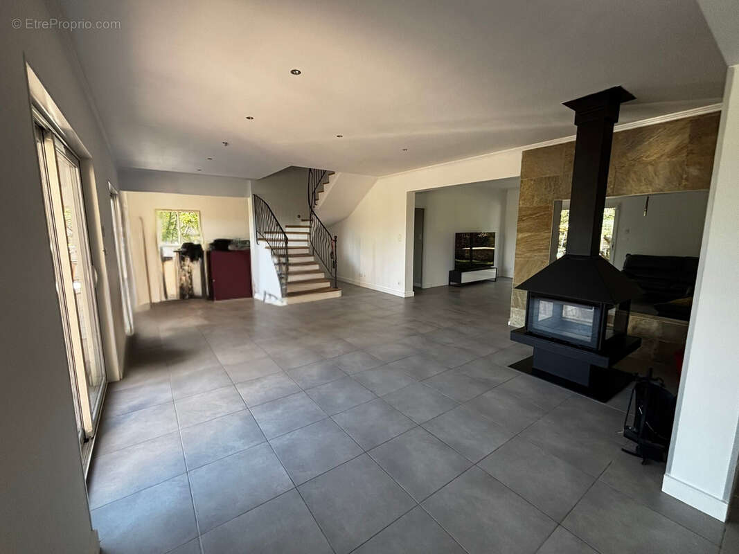 Maison à MALAUCENE