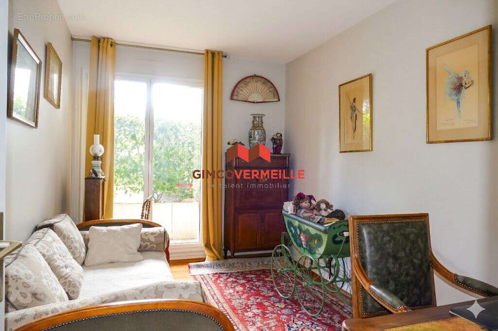 Appartement à RUEIL-MALMAISON