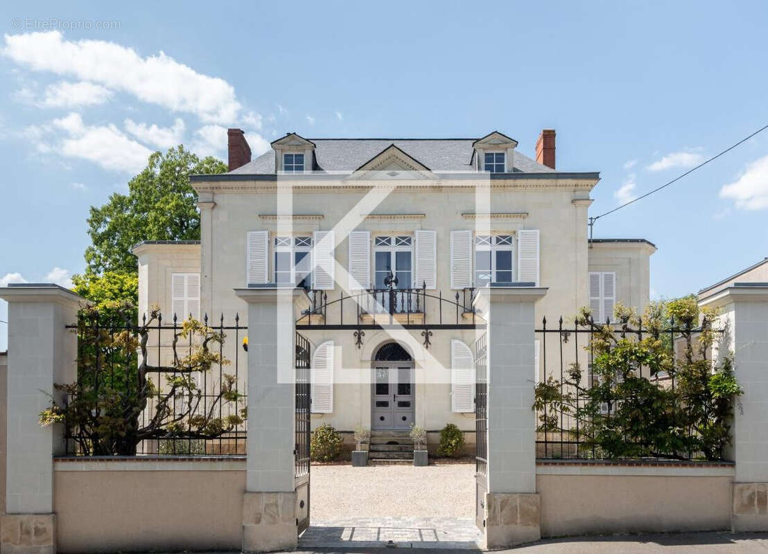 Maison à LOIGNE-SUR-MAYENNE
