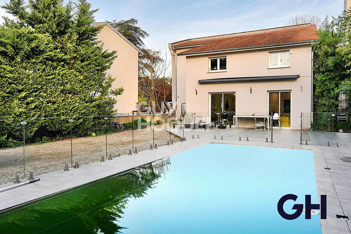 Maison à VILLEURBANNE