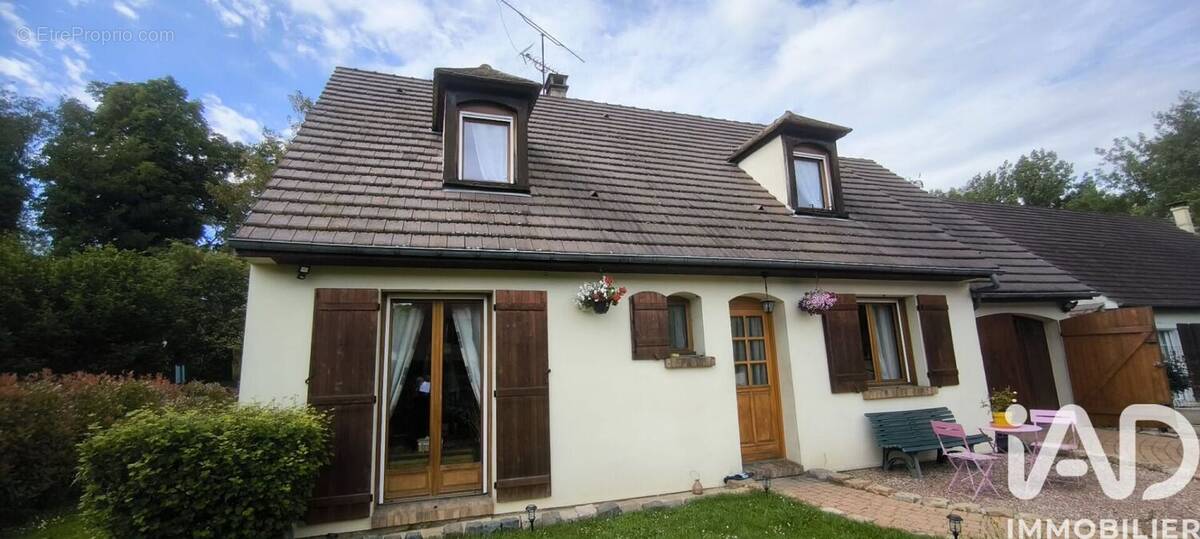 Photo 1 - Maison à MELLO