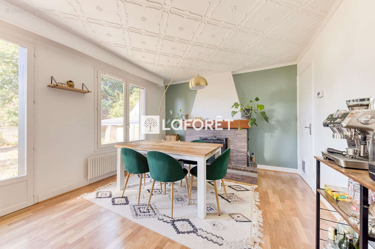 Maison Gretz Armainvilliers 5 pièce(s) 110 m2 - photo 3