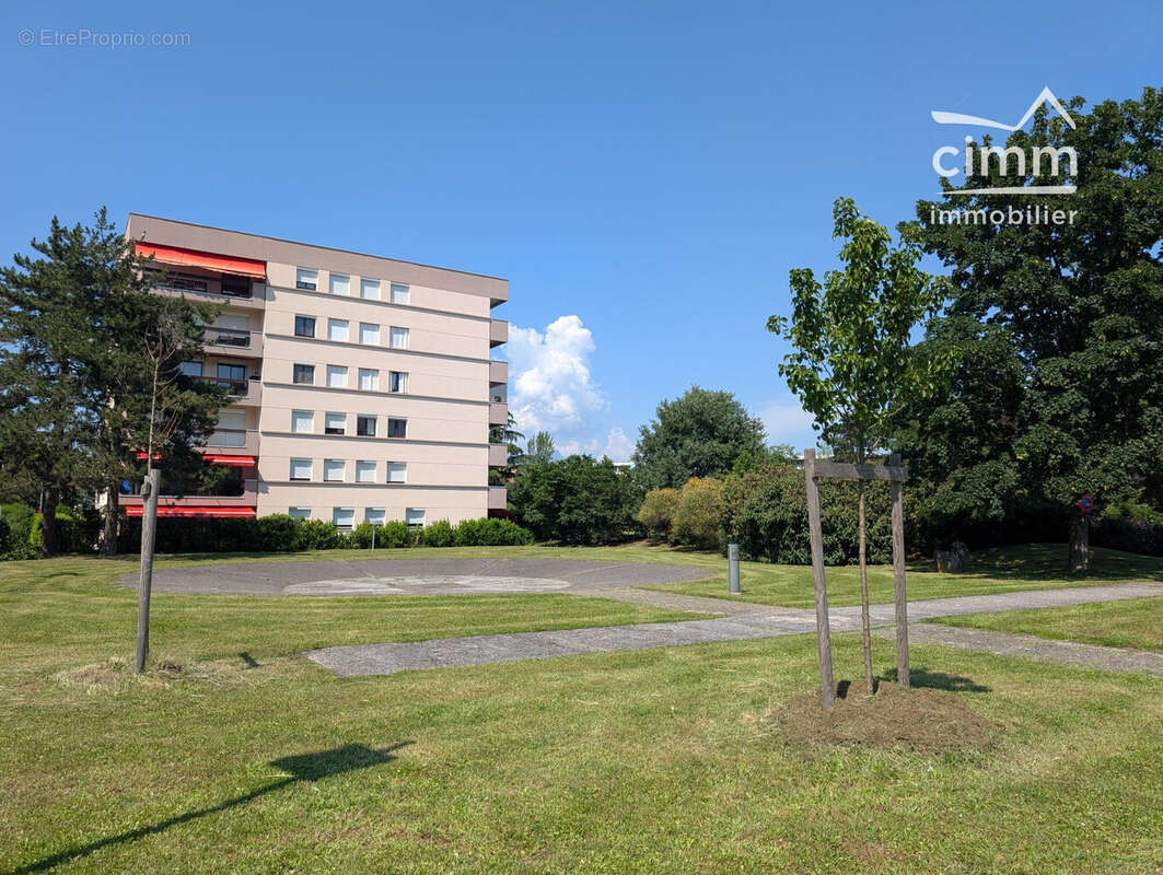 Appartement 72 m² à Echirolles  - photo 9