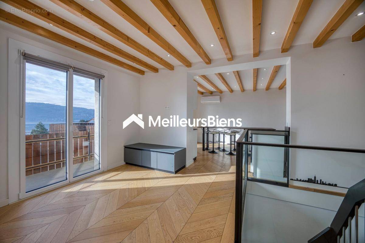 Maison à VEYRIER-DU-LAC