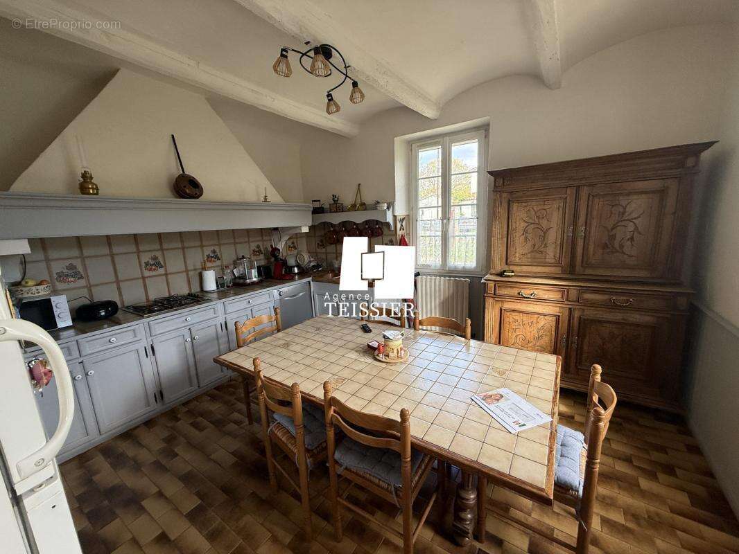 Maison à UZES