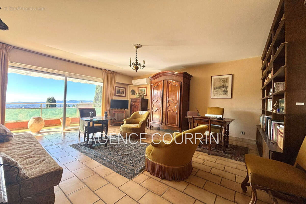 Appartement à GRASSE