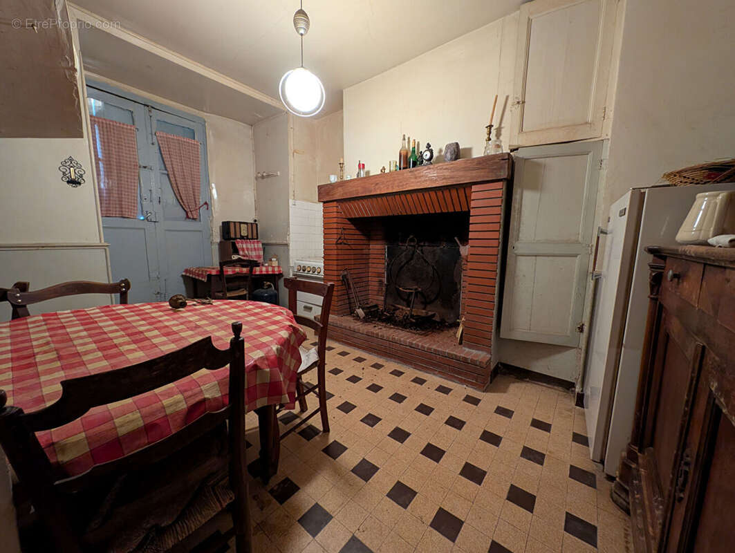 Maison à SAINT-ANTONIN-NOBLE-VAL