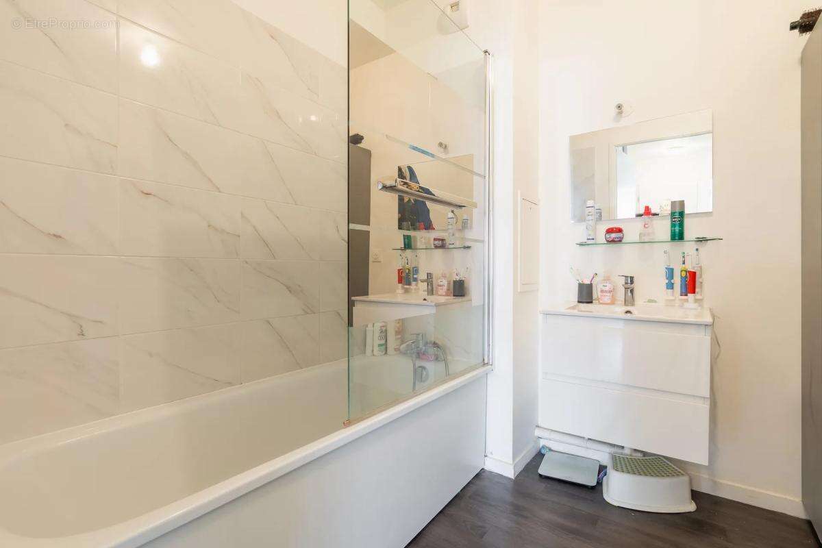 Appartement à ROSNY-SOUS-BOIS