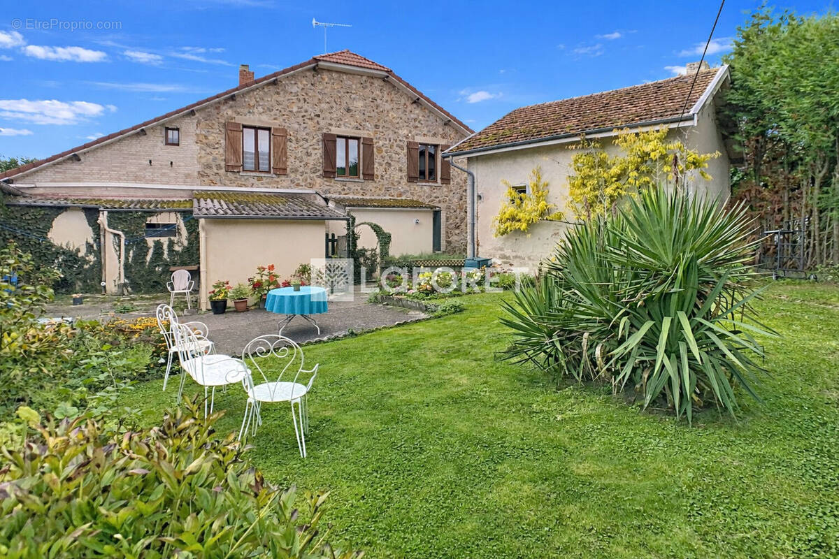 Maison à SOMME-TOURBE