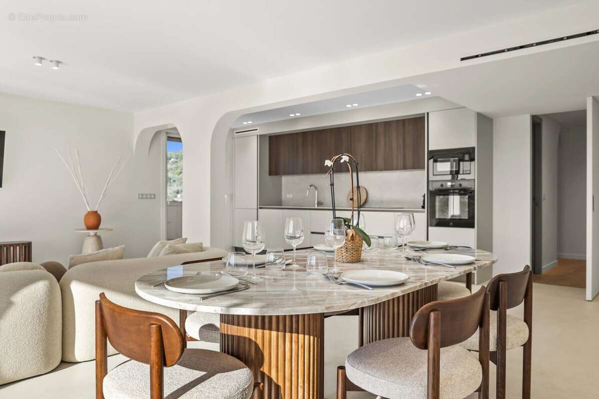 Appartement à LE CANNET