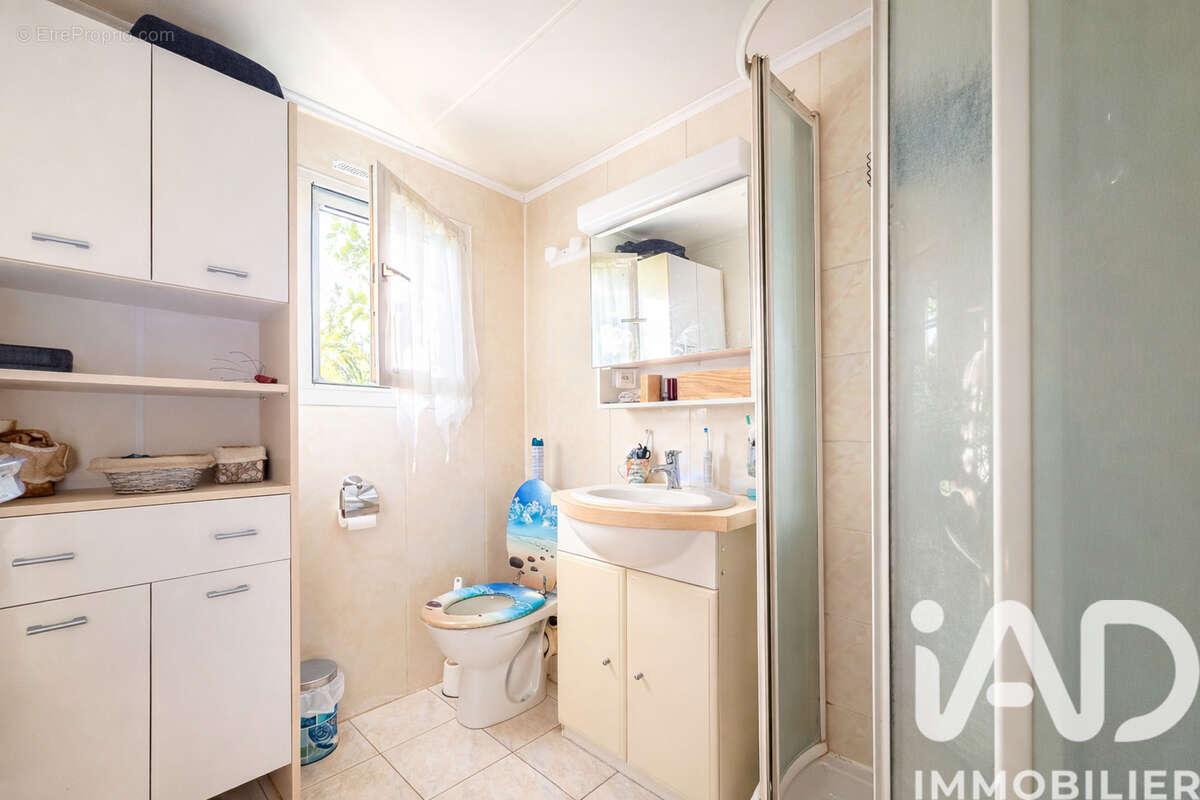 Photo 8 - Maison à ROQUEBRUNE-SUR-ARGENS