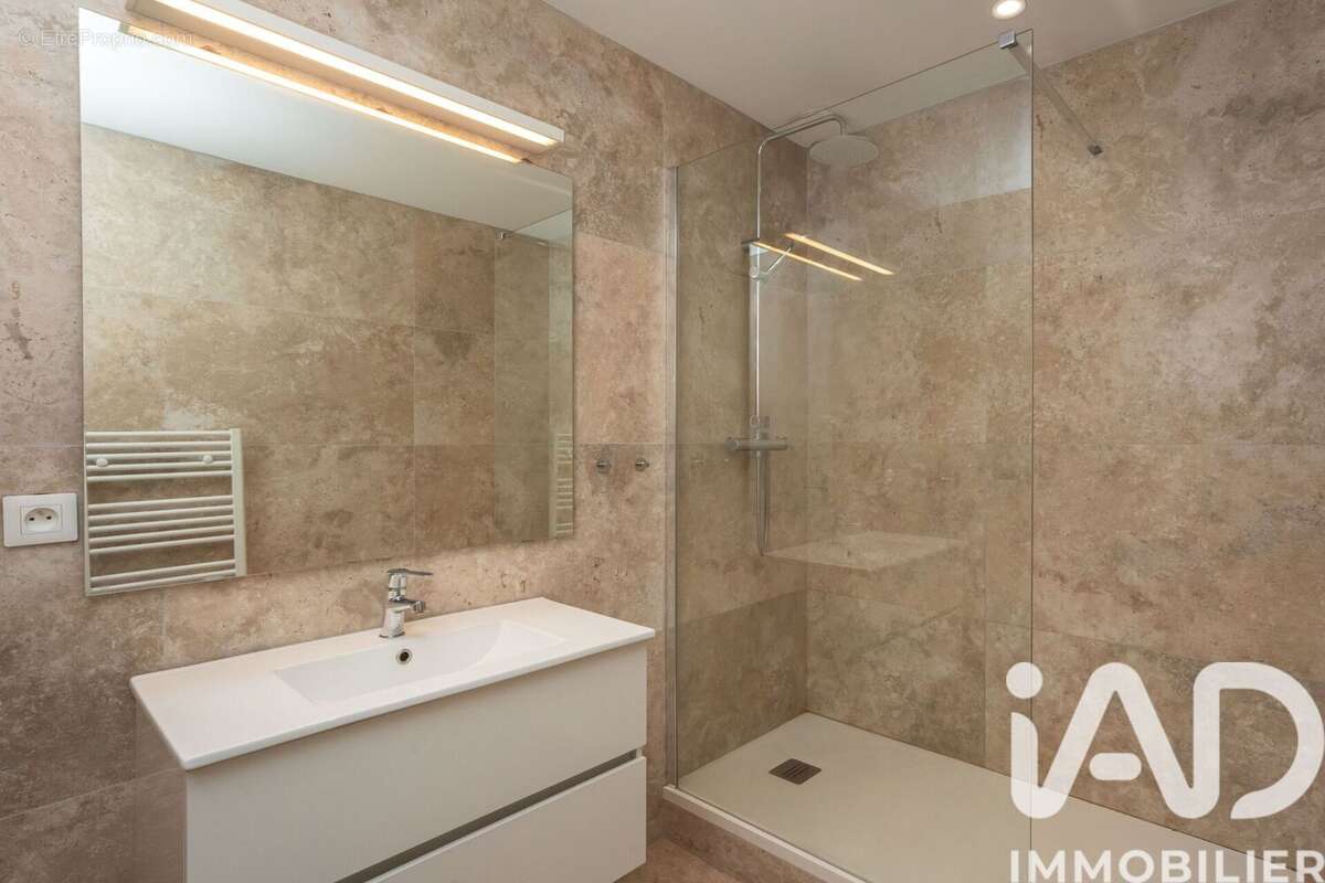 Photo 7 - Appartement à MARSEILLE-6E