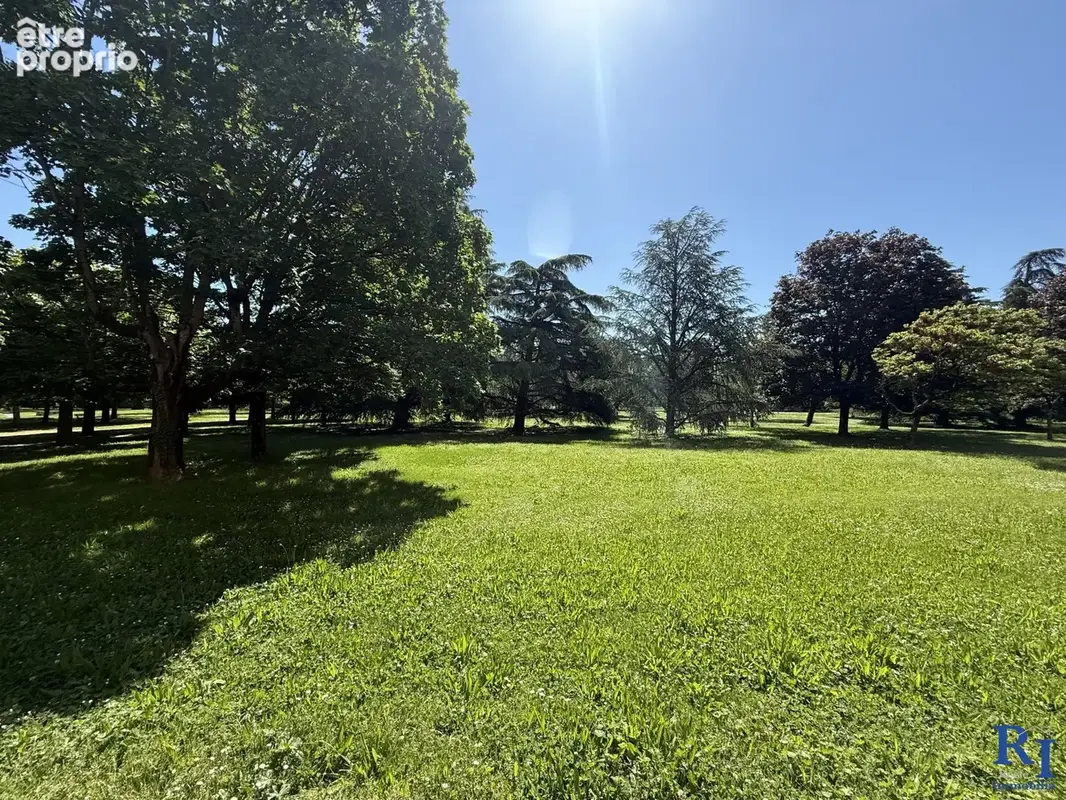 Dans le parc fermé de la Résidence Saint André