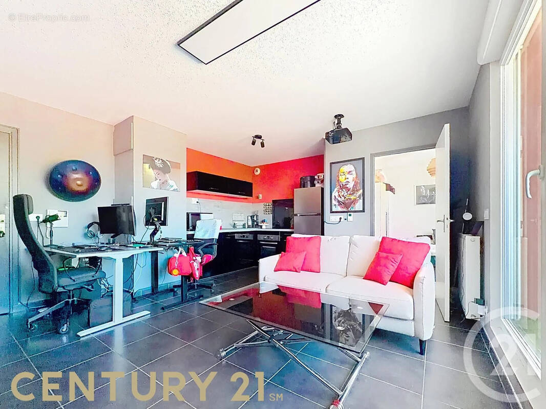 Appartement à SATHONAY-CAMP
