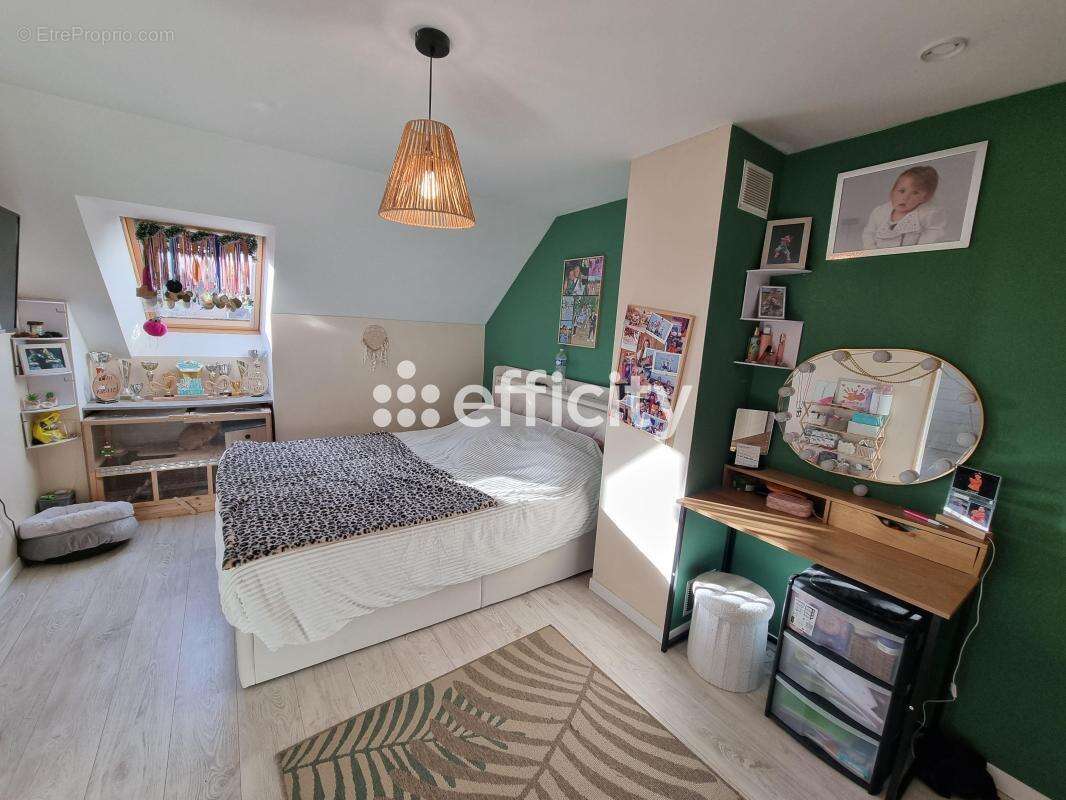 Maison 138 m² à Albaret-Sainte-Marie  - photo 10