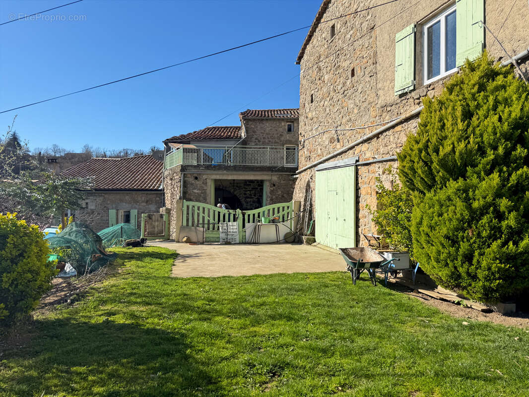 Maison à CHAZEAUX