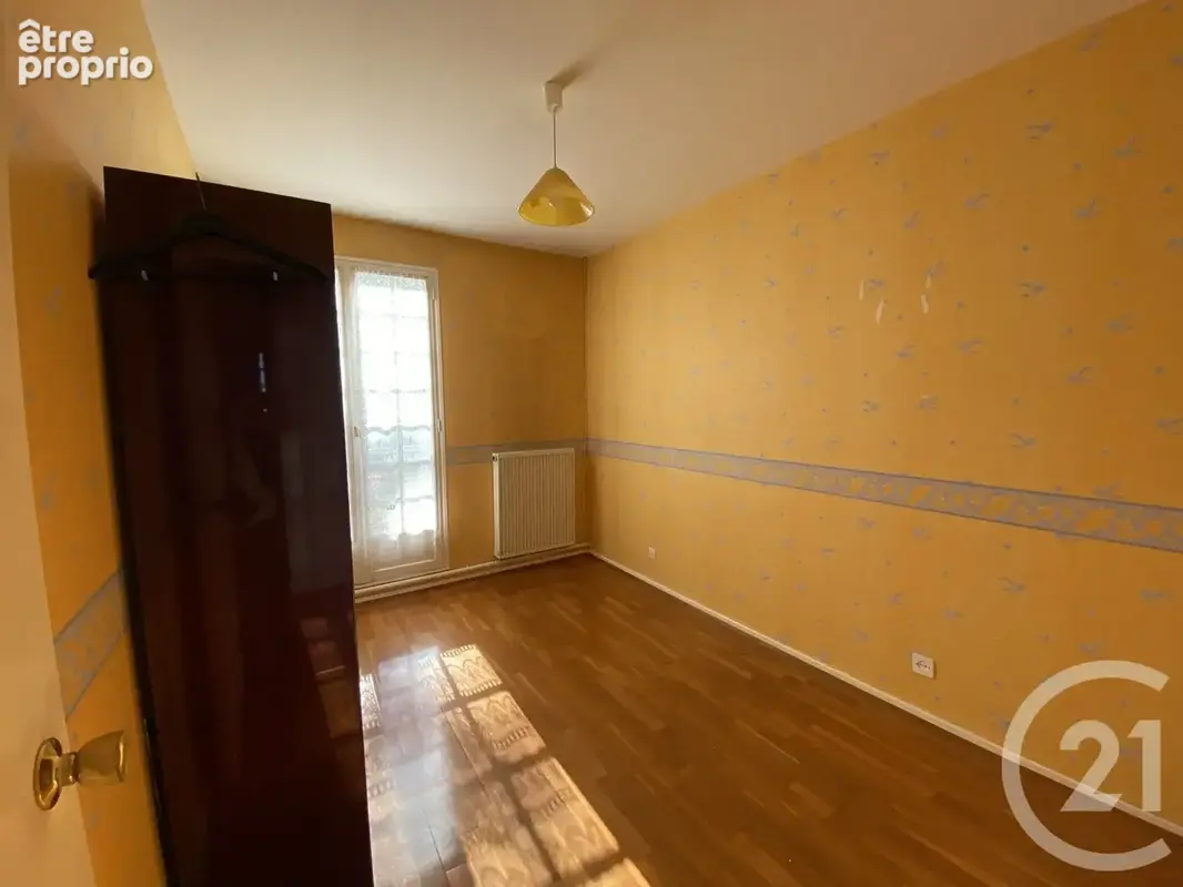 Maison 5 pièces 124 m² à vendre à Cosne-Cours-Sur-Loire (58200) - photo 8