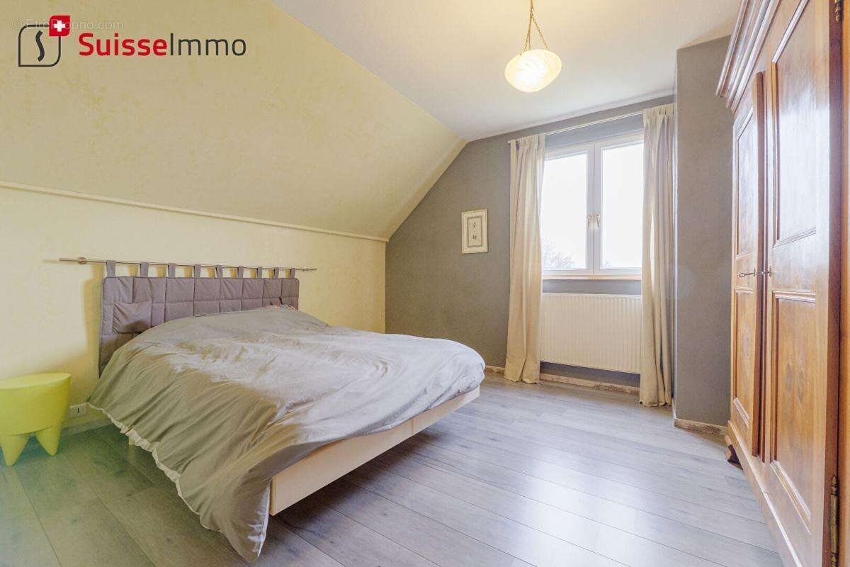 Maison à L'ISLE-SUR-LE-DOUBS