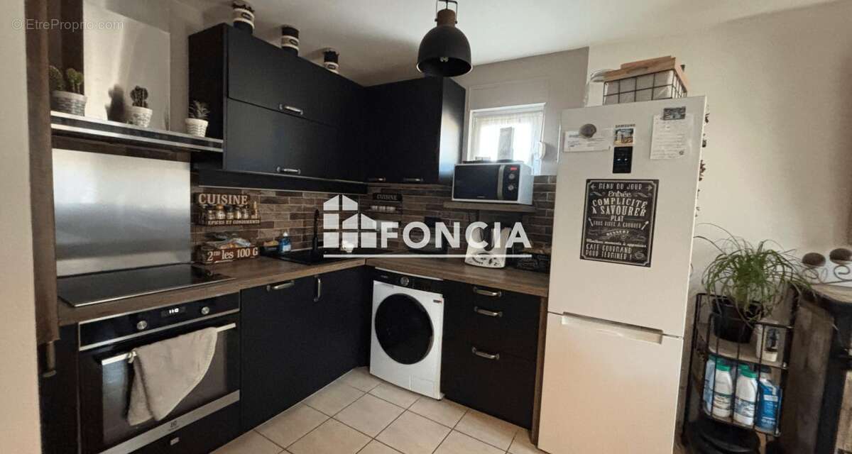 Appartement à PERTUIS