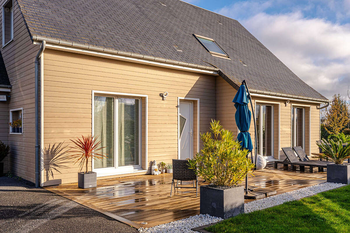 Maison 6 pièce(s) 153 m2 - photo 15