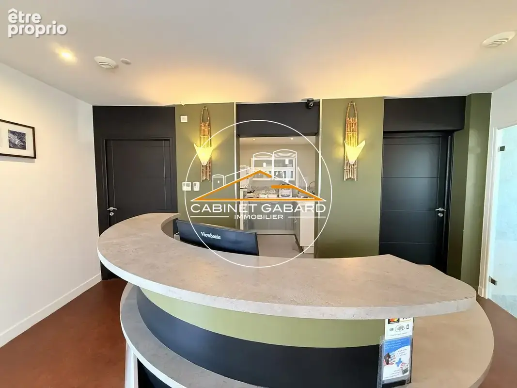 Commerce 90 m² à vendre à Cholet (49300) - photo 2