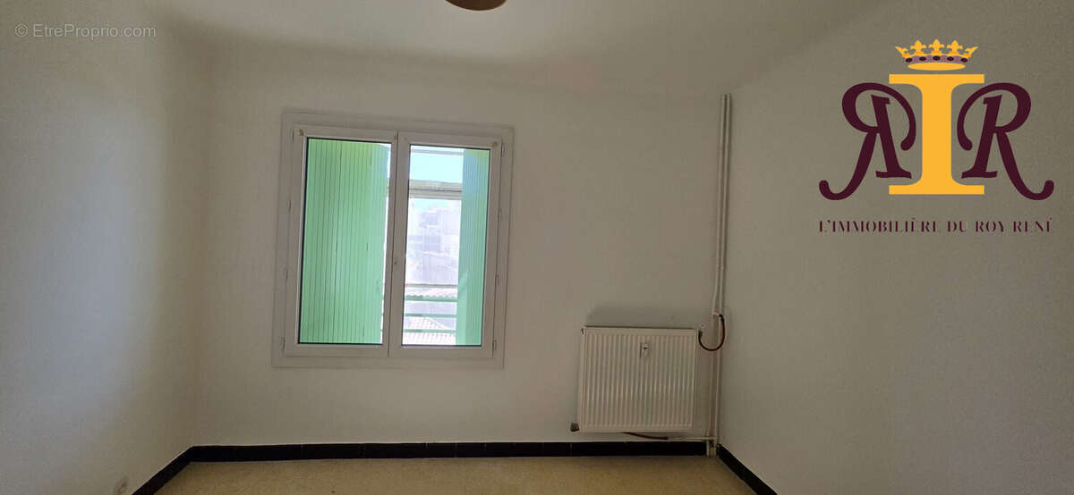 Appartement 54 m² à Marseille-7e  - photo 6