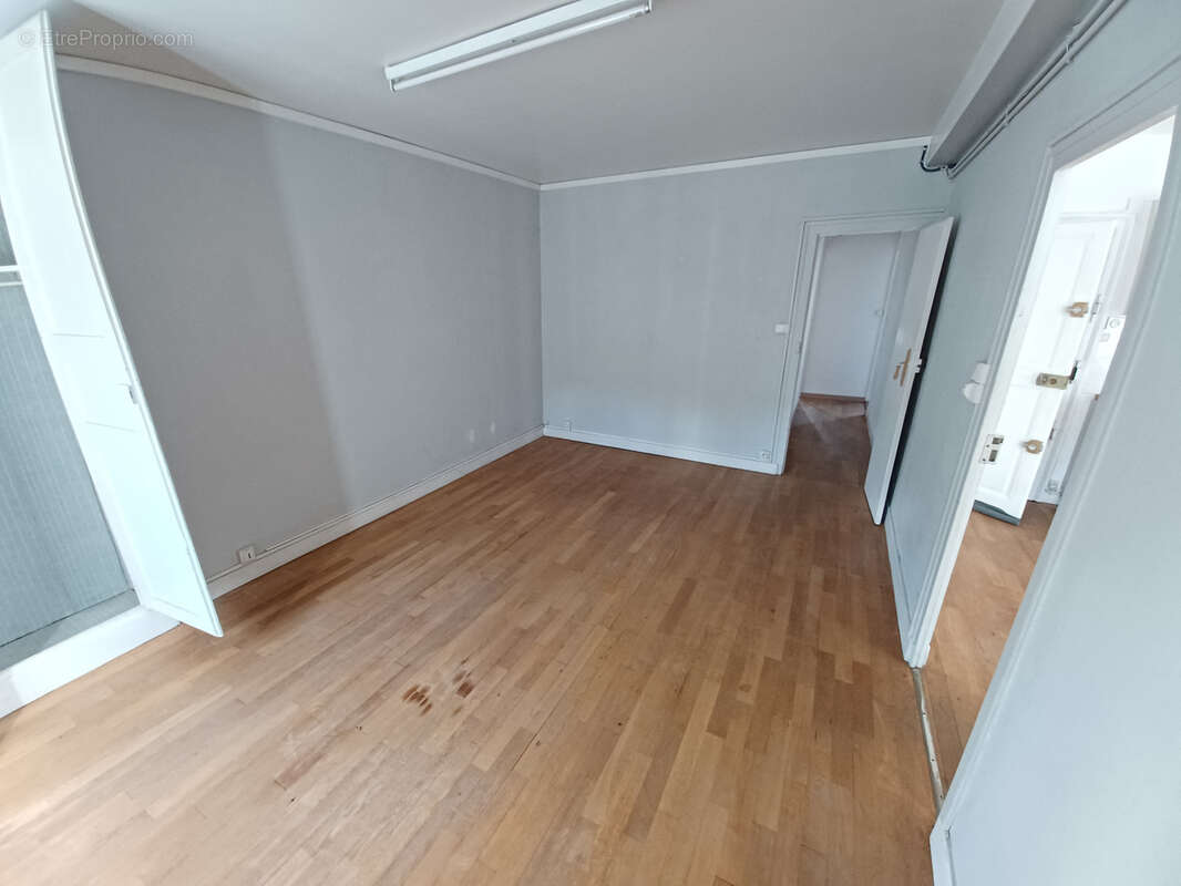 Appartement à LA CHARITE-SUR-LOIRE