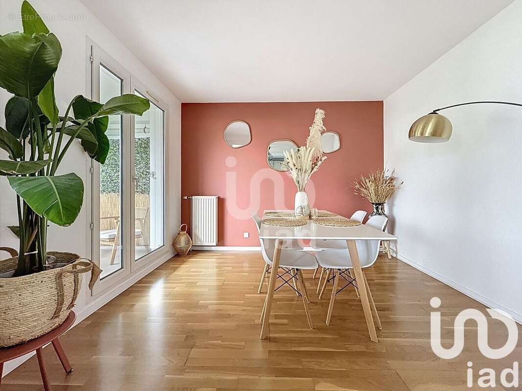 Photo 2 - Appartement à VILLIERS-SUR-MARNE