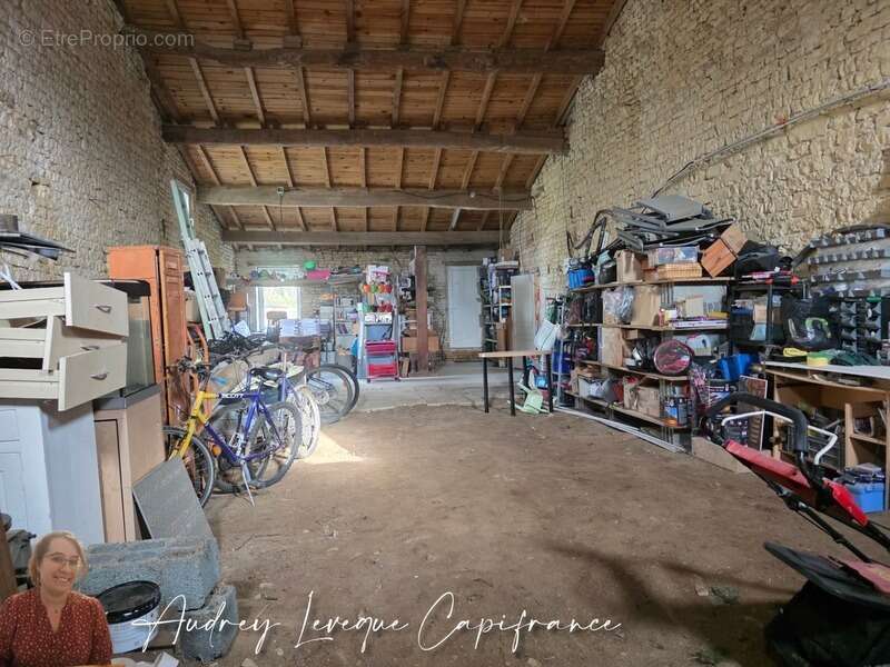 Maison à BREUIL-LA-REORTE