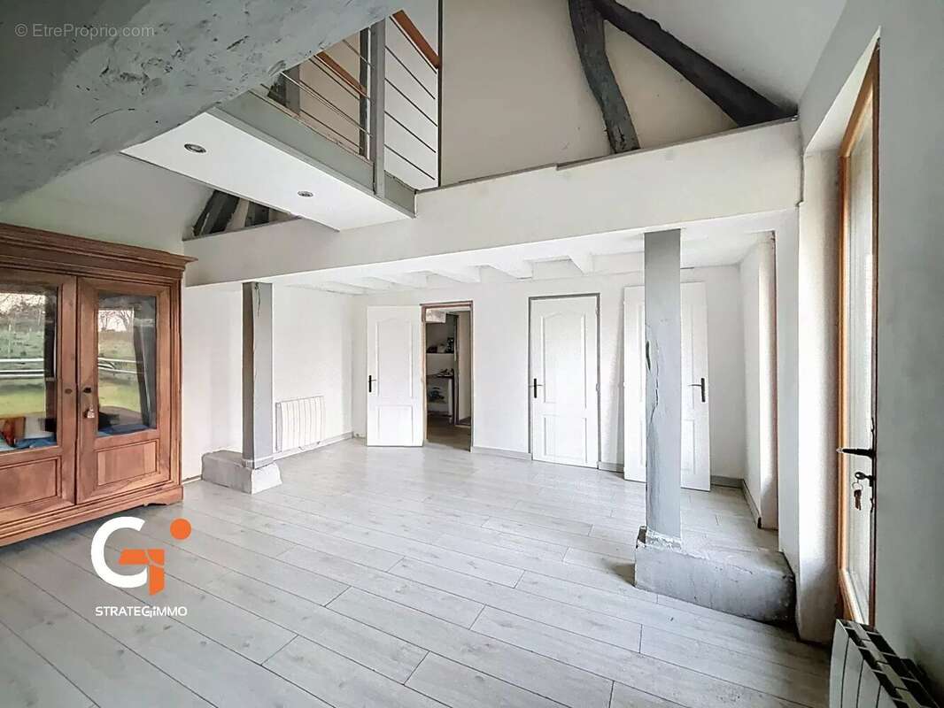 Maison à ALLOUVILLE-BELLEFOSSE