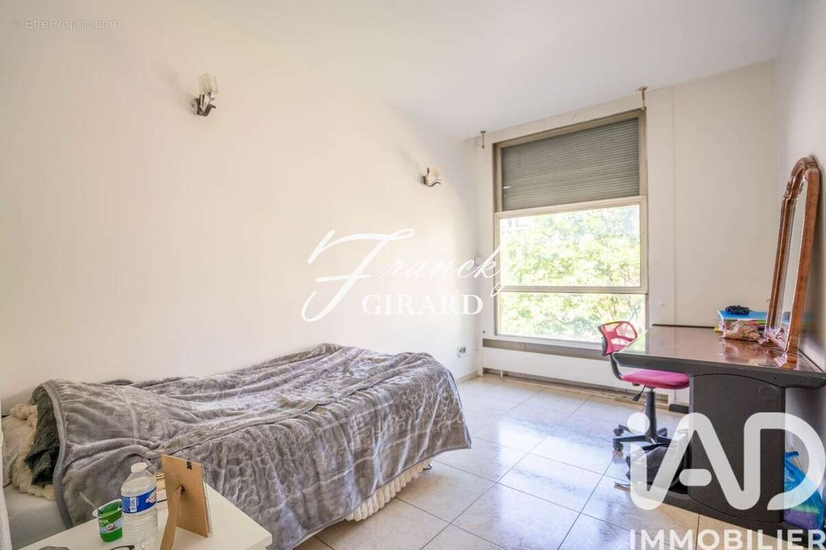 Photo 9 - Appartement à SARCELLES