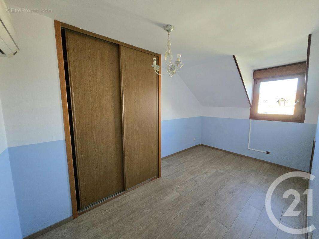 Maison à PONT-SAINTE-MAXENCE