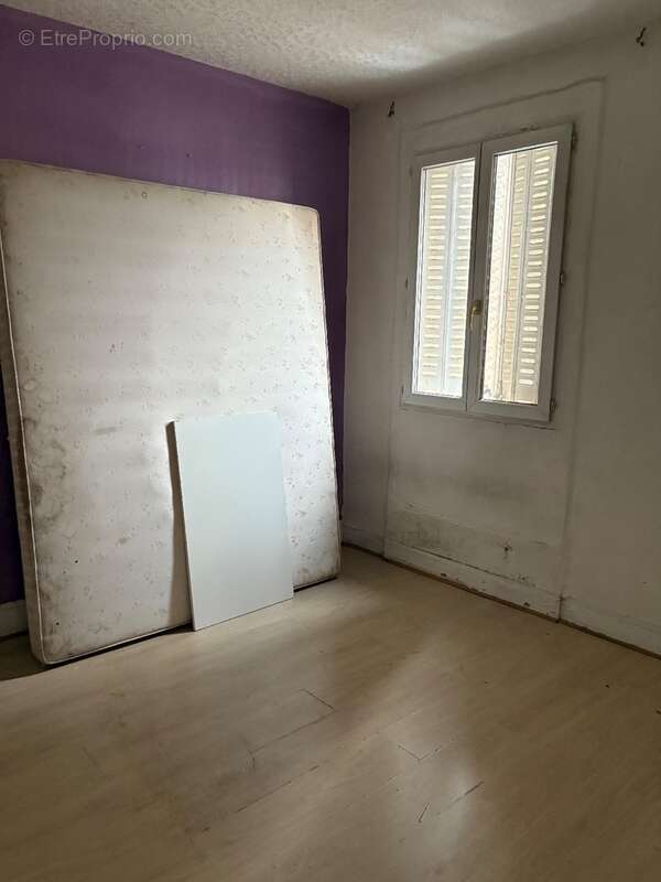 Appartement à LES PAVILLONS-SOUS-BOIS