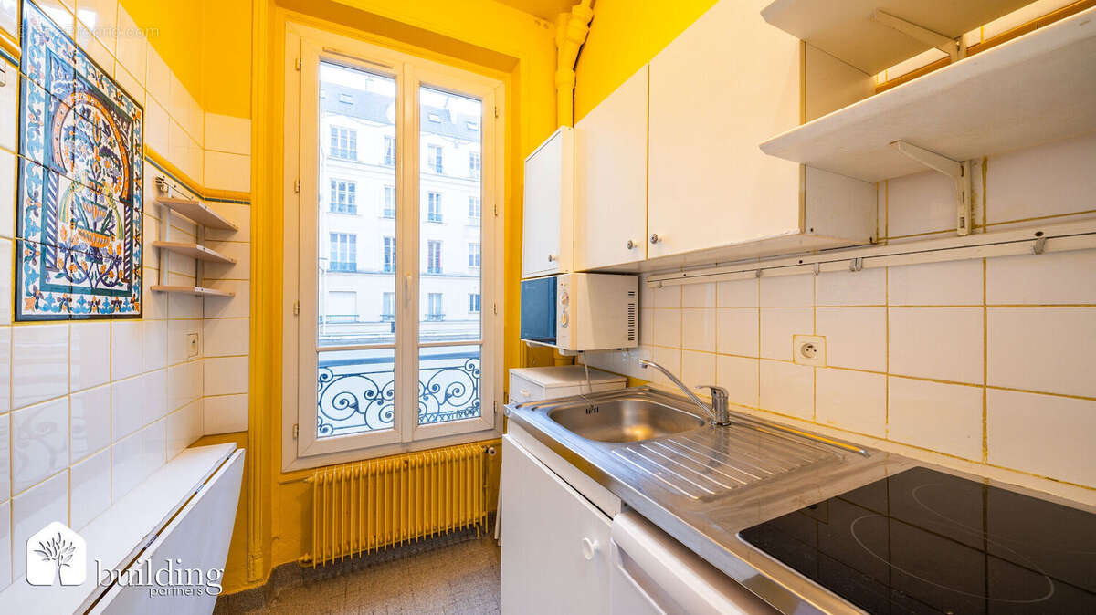 Appartement à PARIS-8E