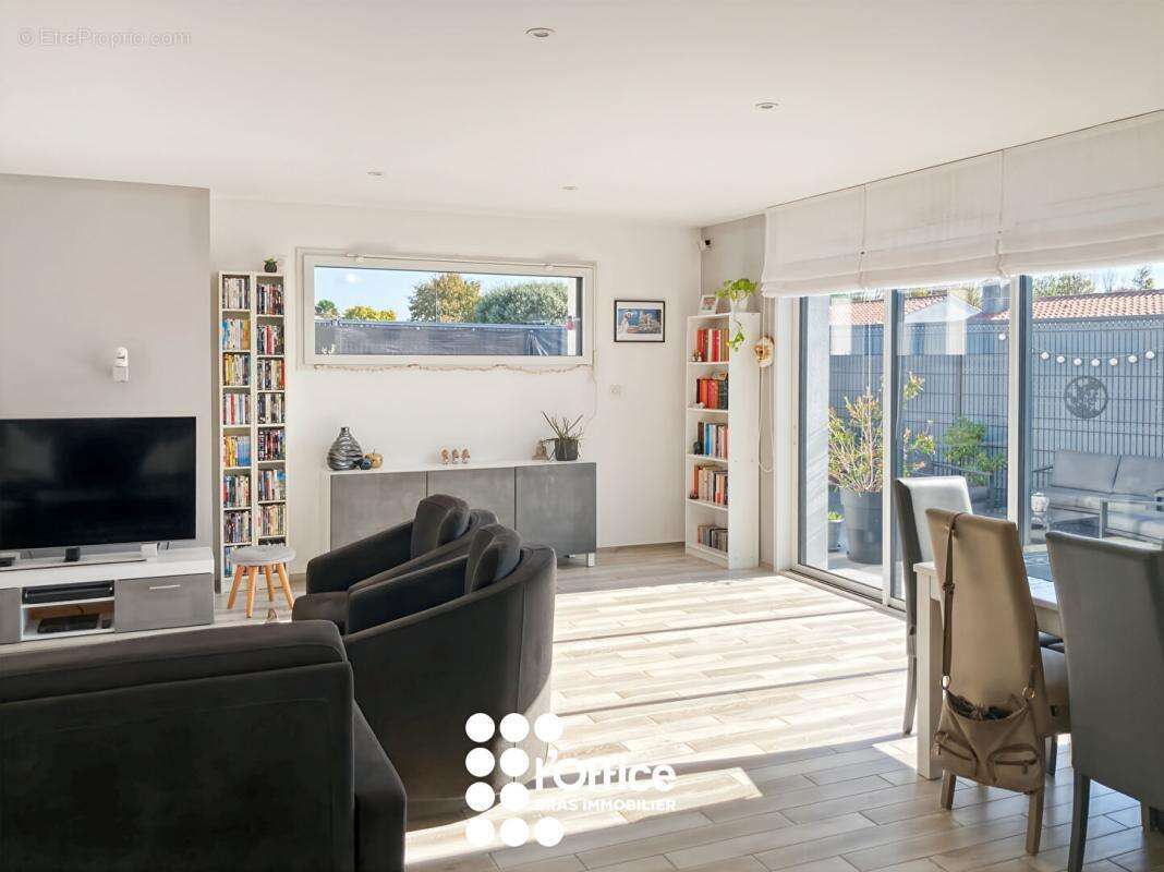Maison Les Sables D Olonne 4 pièce(s) 124 m2 - photo 2