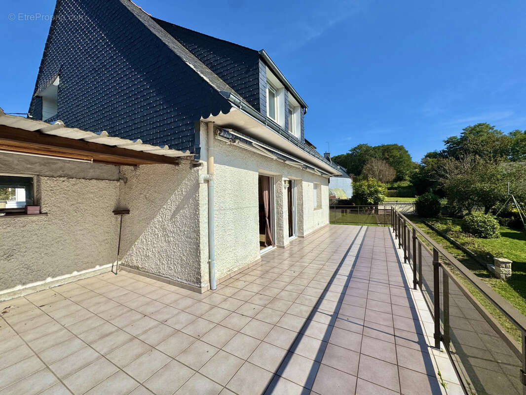 Maison à GUEMENE-SUR-SCORFF