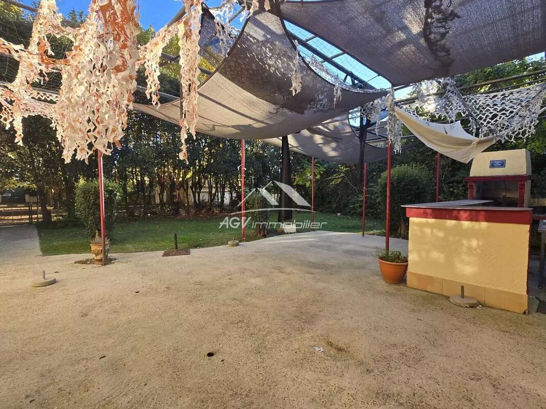 Appartement à SALINDRES