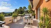 Appartement à CHATEAUNEUF-LE-ROUGE