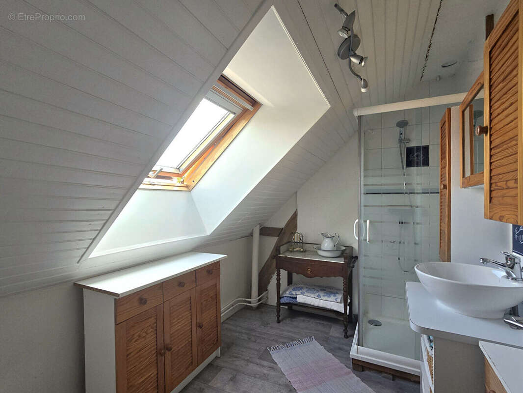 Maison à ETIVAL-LES-LE-MANS